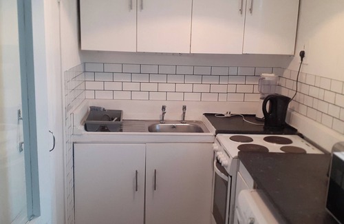 Peckham Rye Apartment | South London 1-Bed Apt, Sleeps 3, 8 mins to Tube
