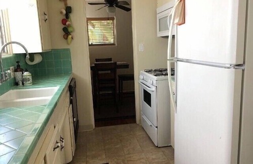 South Mission Beach House | South Mission Beach Vacation Summer Rental/9 month rental Sept-May