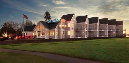 Park Point Hotel | South Pier Inn