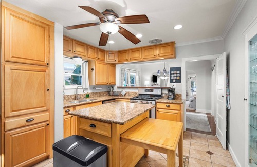 South Redlands House | South Redlands Adorable 2 bedroom Cottage