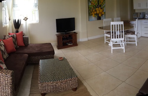 Cap Estate Apartment | South Sea House Luxurious