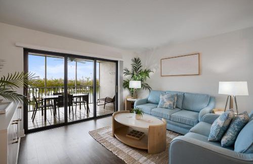Captiva House | South Seas Bayside Villa 4116 - Newly Renovated Marina View Condo