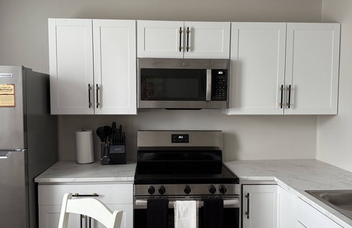 Borderland Condo | South Williamson Suites 2 br 2 bath