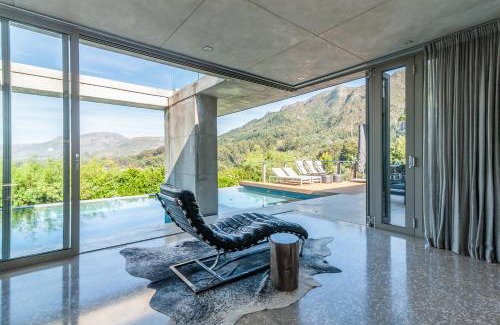 Newlands Villa | Southdown Masterpiece with backup power