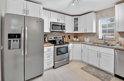 Delray Beach House | Southern Comfort – For 6 Guests