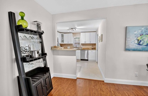 Delray Beach House | Southern Comfort – For 6 Guests