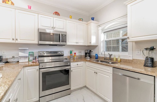 Longs Condo | Southern Comfort In Longs, Close to Hospitable, Cherry Grove Beach