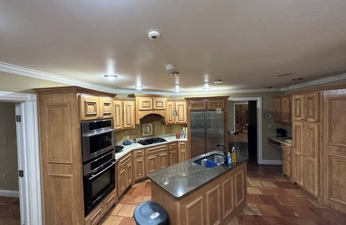 London House | Southern comfort ;walk to golf private fishing lake onsite hiking trails etc nnn