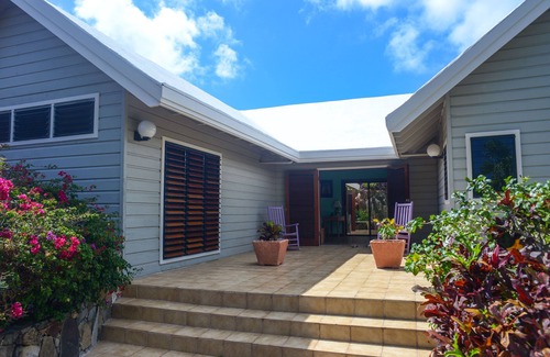 Little Trunk Bay Villa | Southern Gables - Cozy villa with amazing view, 5 min walk to Little Trunk Bay
