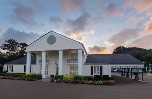 Natchez Hotel | Southern Hospitality at its Best