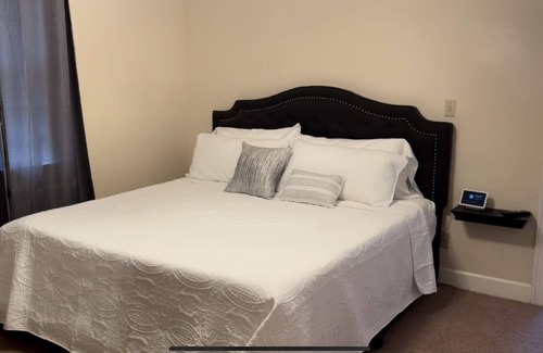 Albany Condo | Southern Hospitality