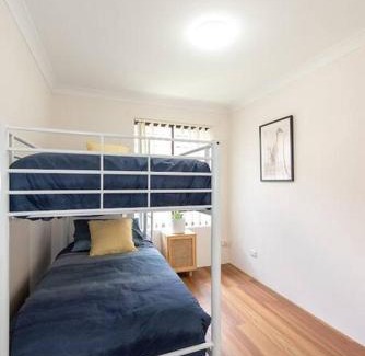 South Yunderup House | Southern River Canal Retreat
