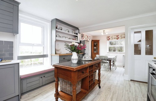 Ventnor Cottage | Southford Farm - a house that sleeps 10 guests in 5 bedrooms