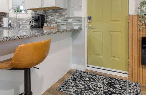 South Lethbridge Apartment | Southside 1 Bedroom Charmer