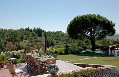 Sao Teotonio Cottage | Southwest Alentejo Natural Park, stunning views, pool, beaches nearby