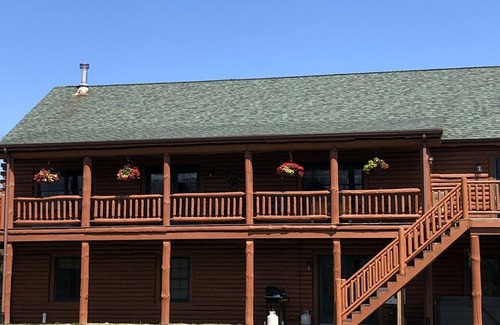 Plainwell Cabin | Southwest Michigan log cabin