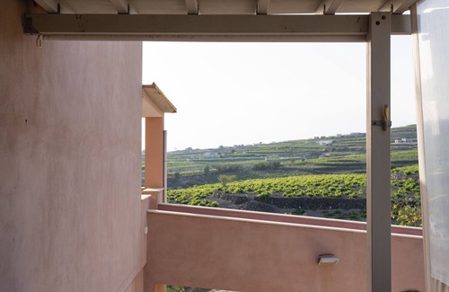 Megalochori Villa | Southwest Villa