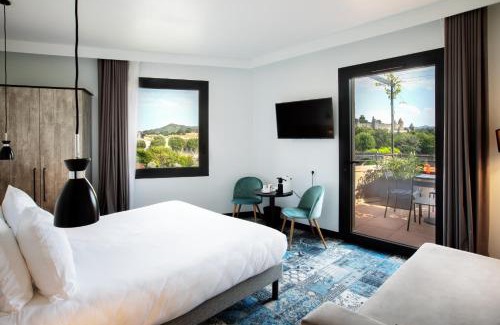 Carcassonne Hotel | SOWELL HOTELS Les Chevaliers