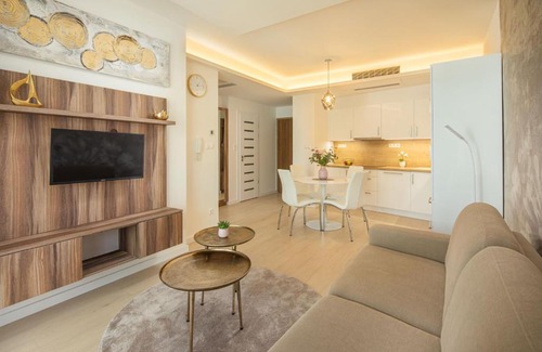 Heviz Apartment | Spa Residence Carbona Hévíz - Relax, Sissi Apartmanok