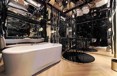 Xi Gang Hotel | Space Design Hotel