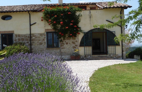 Stimigliano Villa | Space, luxury & peace, 360 views, 32 acres, pool. 1 hr N Rome. Inclusive prices