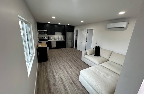 Clairemont Mesa West Apartment | Spacious 1-bd/1bath guest house in the heart of San Diego