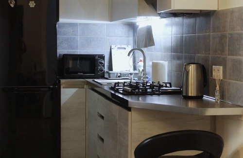 Avlabari Apartment | Spacious 1-bedroom apartment in wonderful the center of Tbilisi with WiFi, AC