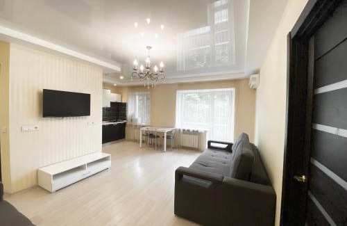Dnipro Apartment | Spacious 1-bedroom near Most City Center