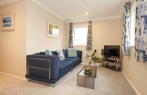 Gwithian Apartment | Spacious 1 bedroomed apartment in the seaside village of Gwithian