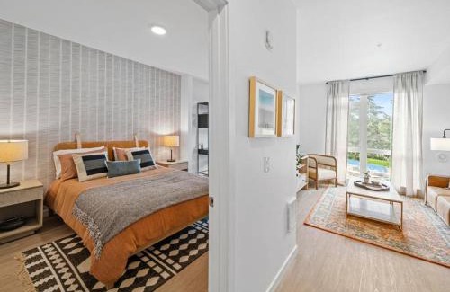 Downtown Apartment | Spacious 1Bedroom 1bath Heart of Redmond