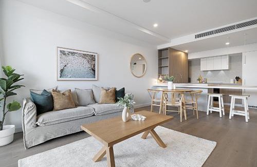 North Fremantle Apartment | Spacious 2-Bed Apartment in North Fremantle