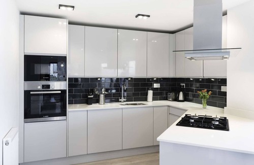 Stepney Green Apartment | Spacious 2-Bedroom Executive Apartment – Ideal for Business Travellers