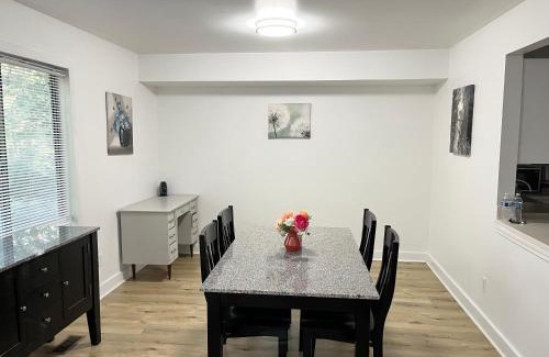 Chapel Hill House | Spacious 2 bedroom house close to UNC