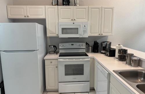 Naples Apartment | Spacious 2 bedroom Lely Resort condo Naples FL