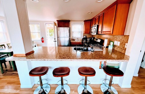 Ship Bottom House | Spacious 2BR/1BA in Ship Bottom, Walk to Everything!