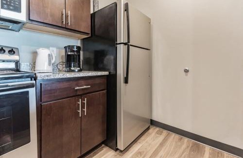 Ames Apartment | Spacious 2BR Suite Plus Patio Near Iowa State