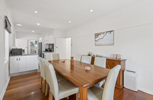 Airport West House | Spacious 3-Bed With Outdoor Dining Near Airport