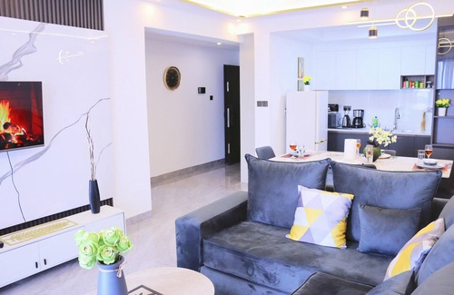 Kilimani Apartment | spacious 3 bedroom in kilimani gym&pool