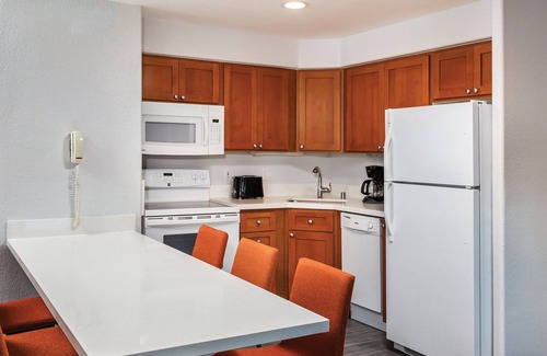 Uptown Design District Apartment | Spacious 3-bedroom in tranquil Palm Springs
