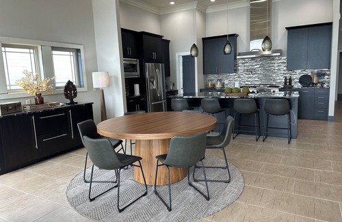 Spirit Lake House | Spacious 3-bedroom lake front house in Okoboji