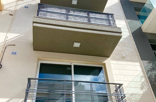 St. Andrew's Apartment | Spacious 3 Double bedroom PENTHOUSE closed to Paceville and St. George Beach