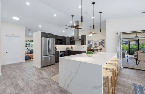 Willoughby Acres House | Spacious 3BD vacation Home w/Pool, lanai & Hot Tub- Near Beaches by Elevated Escapes Group