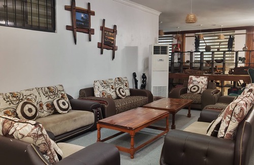 Mwanza Apartment | Spacious 4-bedroom apartment in marvelous Mwanza Region with AC - Penthouse