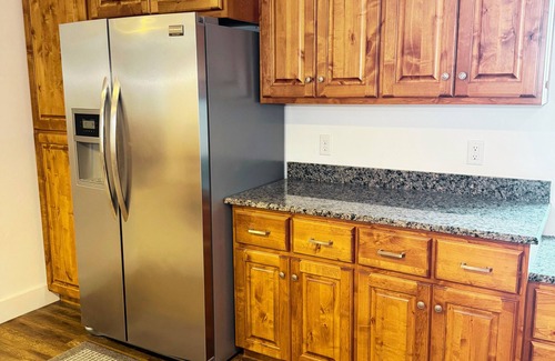 Tropic Apartment | Spacious 4-bedroom apartment in charming Tropic with WiFi, AC