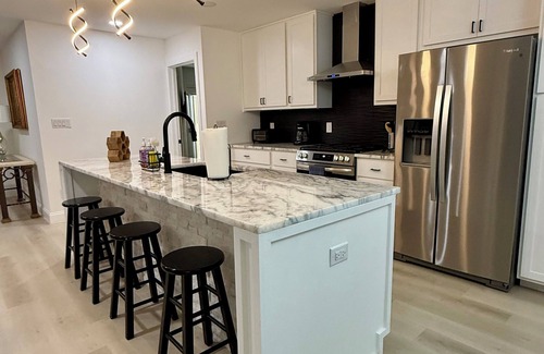 Austin House | Spacious 4-bedroom house close to downtown Austin