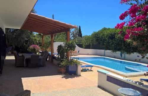 Santo Estevao Villa | Spacious 4 Bedroom Villa With Private Pool