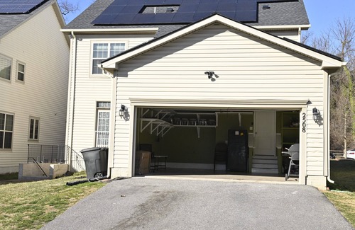 Bowie Villa | Spacious 4-bedroom villa in Bowie