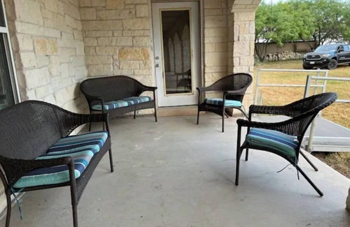 Riviera Beach House | Spacious 4 br getaway. Riviera Beach/Baffin Bay