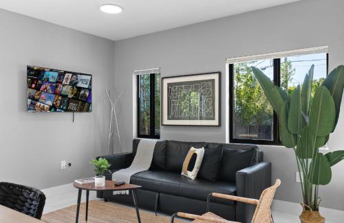 Allapattah Apartment | Spacious 4-BR House W Free Parking