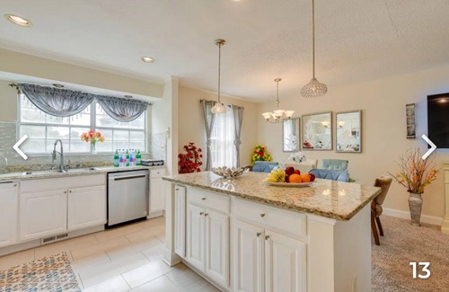 Oxon Hill-Glassmanor House | Spacious 5-bedroom Get-Away deal in charming Fort Washington